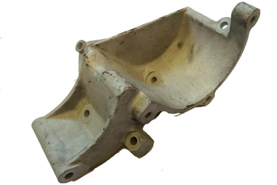 ERR 1115 Bracket Power Steering Pump